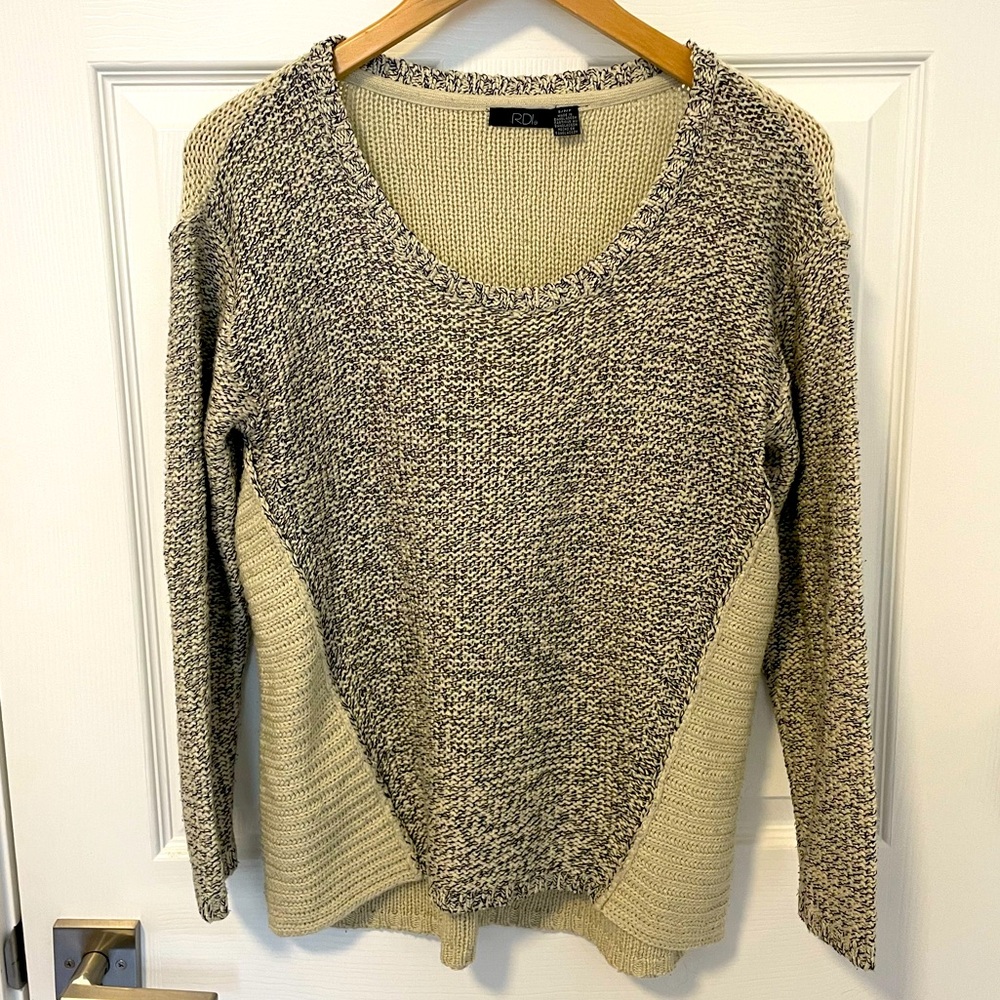 -RDI Crewneck Cream Sweater-